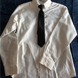 Elegant Izod White Young Man’s Dress Shirt & Chaps Black clip-on tie